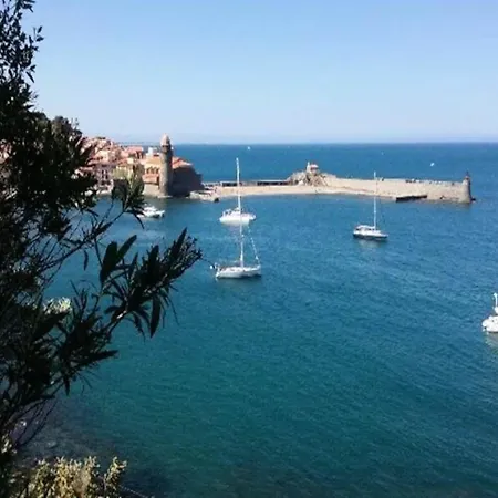 2 For 4 People Apartment Collioure